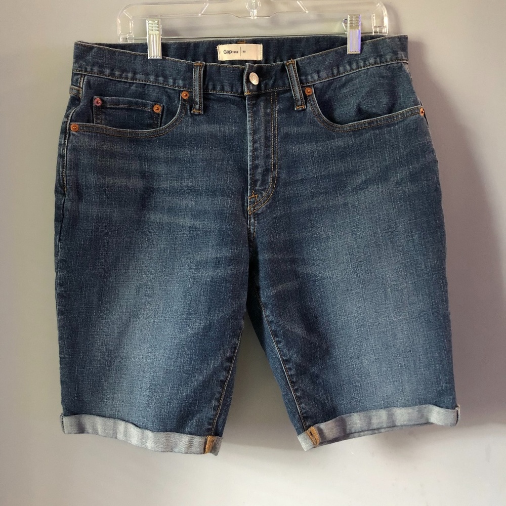 GAP High Waisted Bermuda Shorts